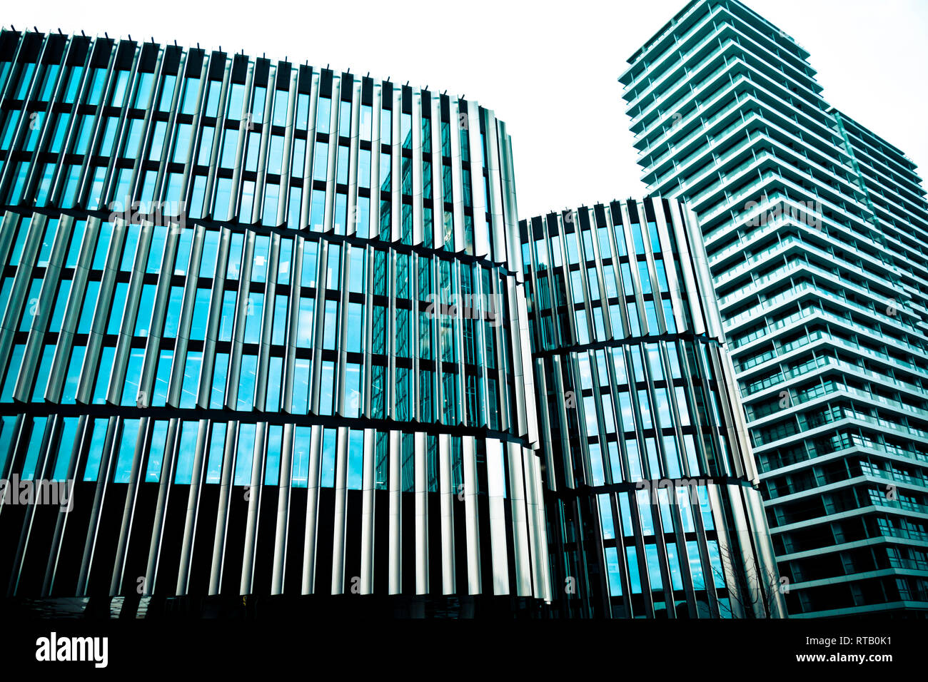 Détails de la nouvelle Grande Punto Pankrac immeuble de bureaux du quartier Pankrác gratte-ciel à Prague, République Tchèque Banque D'Images
