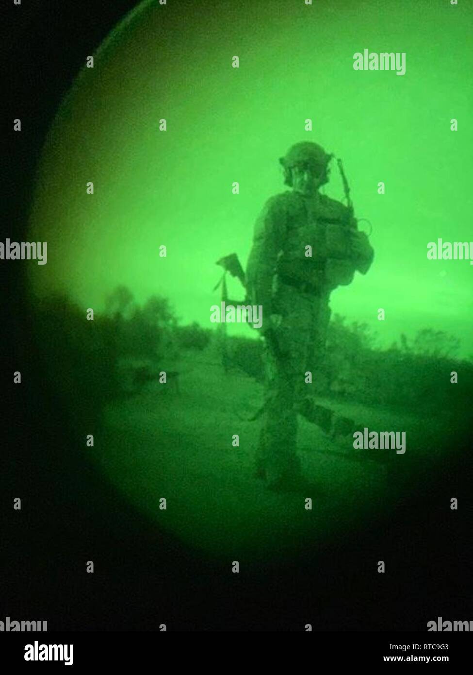 Des soldats américains avec la société Cobra et Hercules Company, 4e Bataillon interarmes, 118e Régiment d'infanterie, 30e Armored Brigade Combat Team (joint à la 218e Brigade d'amélioration de Manœuvre, en Caroline du Sud) de la Garde nationale menée démonté le Tableau I et II (buddy et l'équipe de tir réel de l'équipe d'incendie) à Fort Jackson, Caroline du Sud, 8-9 février, 2019. Banque D'Images