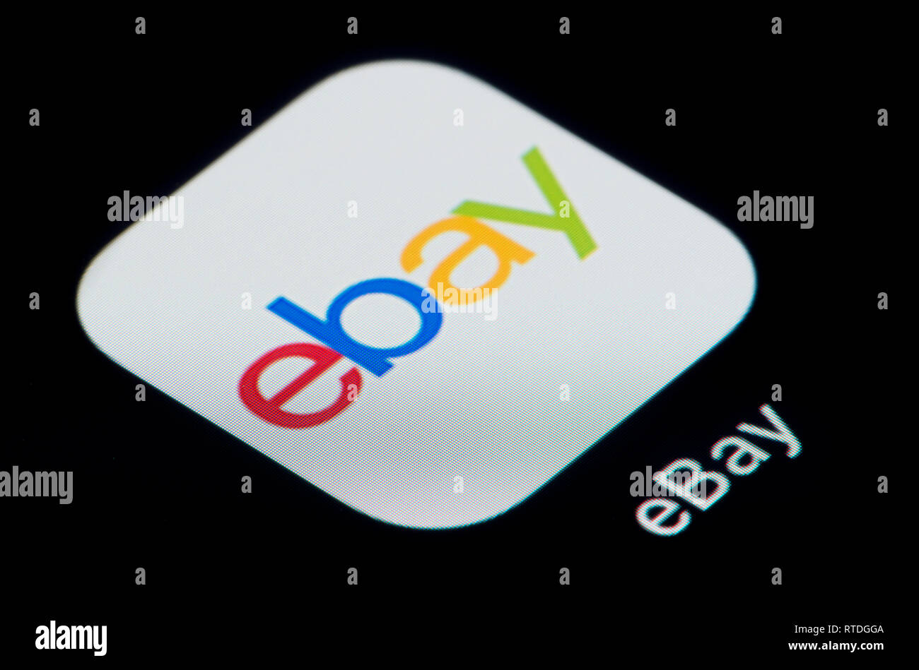 Un gros plan de l'icône de l'application d'Ebay, comme on le voit sur l'écran d'un téléphone intelligent (usage éditorial uniquement) Banque D'Images