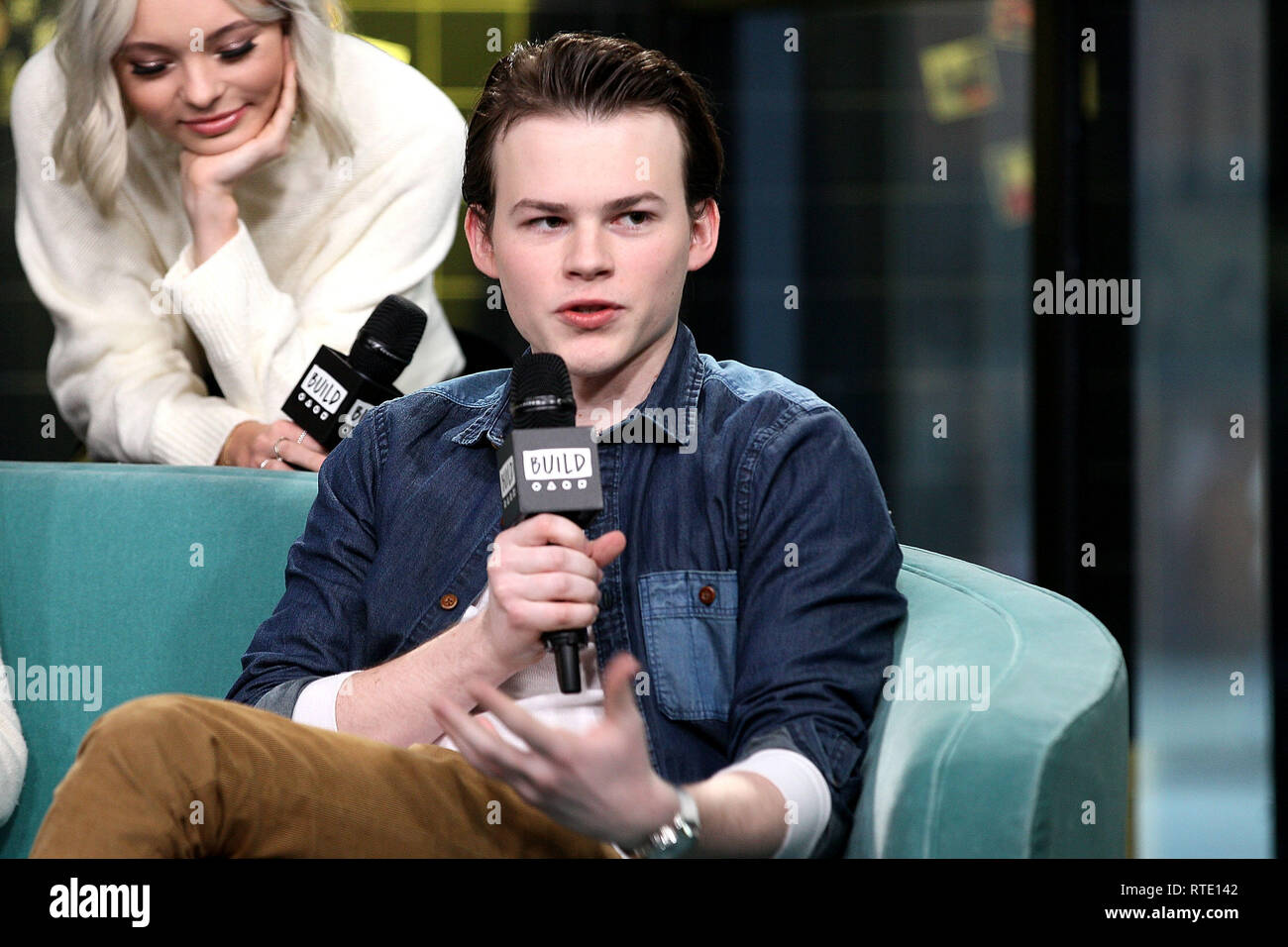 New York, USA. 28 févr., 2019. Taylor Hickson, Josh Wiggins au Jeudi, Février 28, 2019 Construire l'intérieur de série Candids discussion du nouveau film 'petits' géant à construire Studio à New York, USA. Crédit : Steve Mack/S.D. Mack Photos/Alamy Live News Banque D'Images