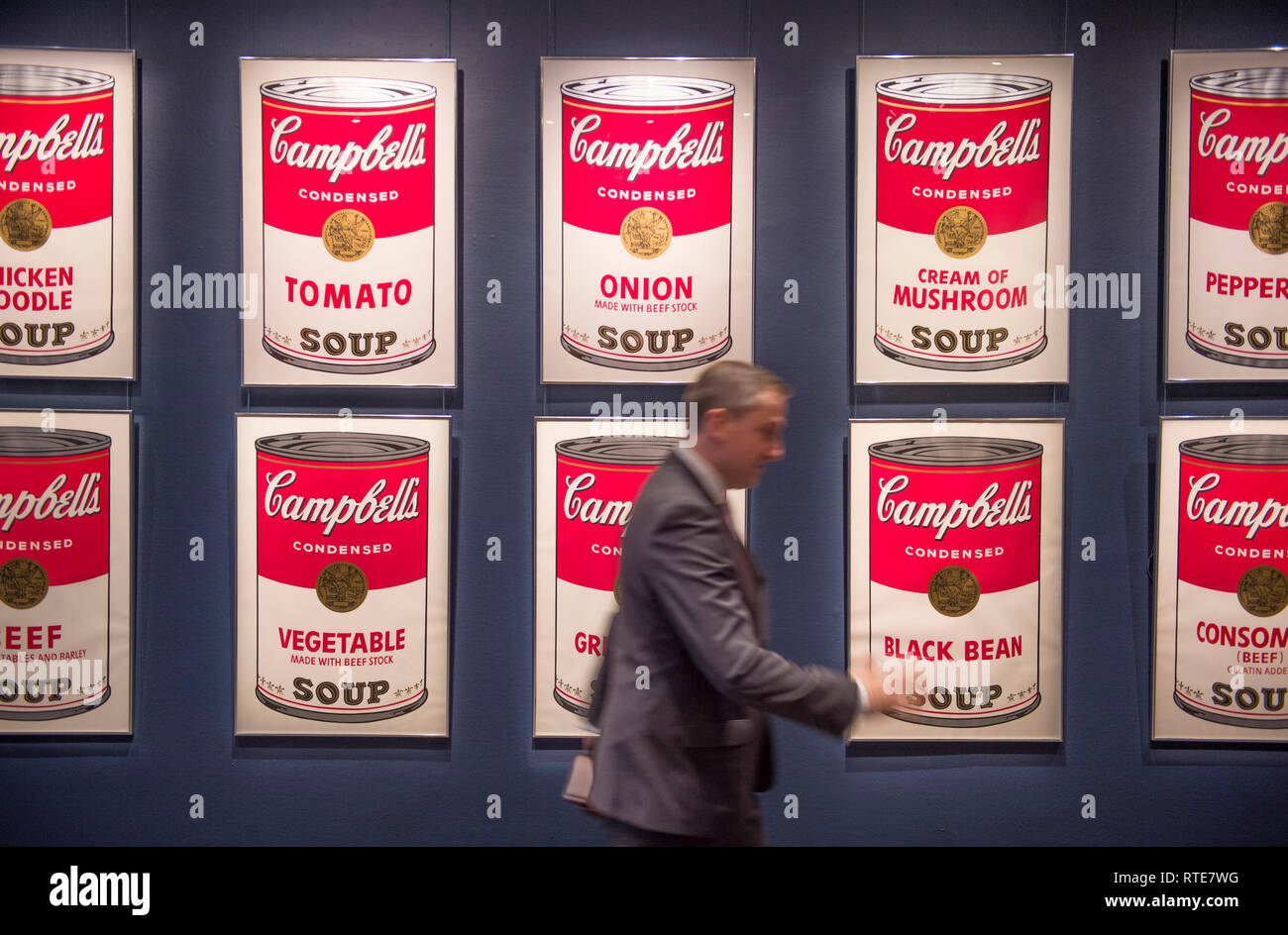Sotheby's, New Bond Street, London, UK. 1er mars 2019. L'Art Contemporain vente aperçu. Andy Warhol Campbell's Soup, I, 1968. 10 screenprints estimé à £400 000. La vente a lieu le 5 mars 2019. Credit : Malcolm Park/Alamy Live News Banque D'Images