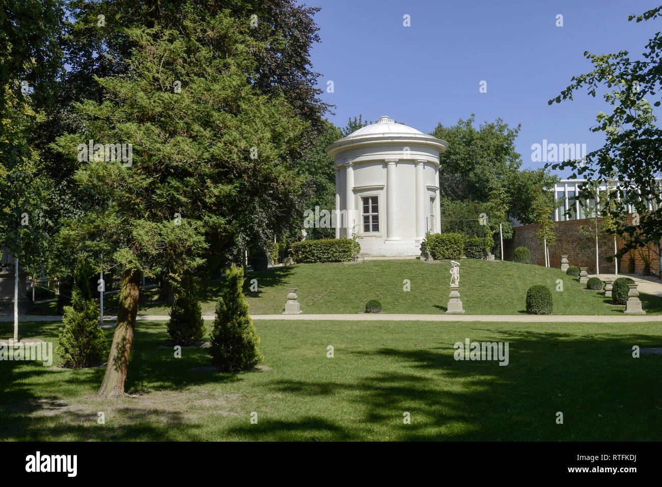 Jardin avec Temple temple des Muses, Tempelgarten, Neuruppin, Brandebourg, Allemagne, Europe Banque D'Images