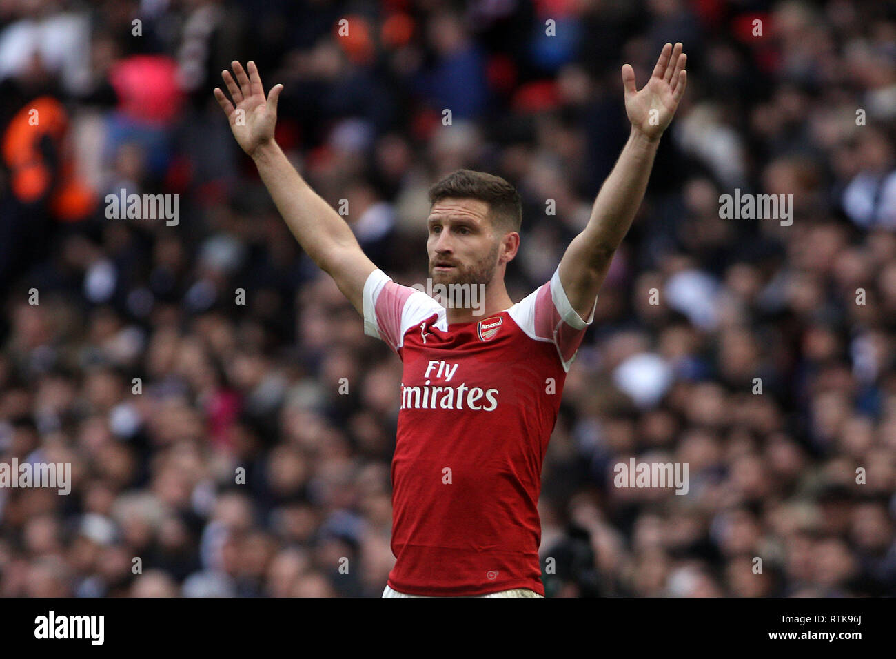 Shkordran Mustafi d'Arsenal en action. Le Premier Ministre de l'EPL League, Tottenham Hotspur v Arsenal au stade de Wembley à Londres le samedi 2 mars 2019. Cette image ne peut être utilisé qu'à des fins rédactionnelles. Usage éditorial uniquement, licence requise pour un usage commercial. Aucune utilisation de pari, de jeux ou d'un seul club/ligue/dvd publications pic par Steffan Bowen/Andrew Orchard la photographie de sport/Alamy live news Banque D'Images