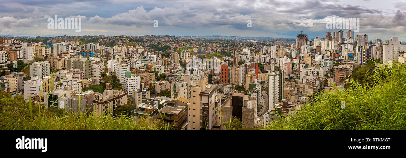 Brésil Voyage. La beauté de l'antenne vue paysage urbain. .Belo Horizonte au Brésil . Banque D'Images