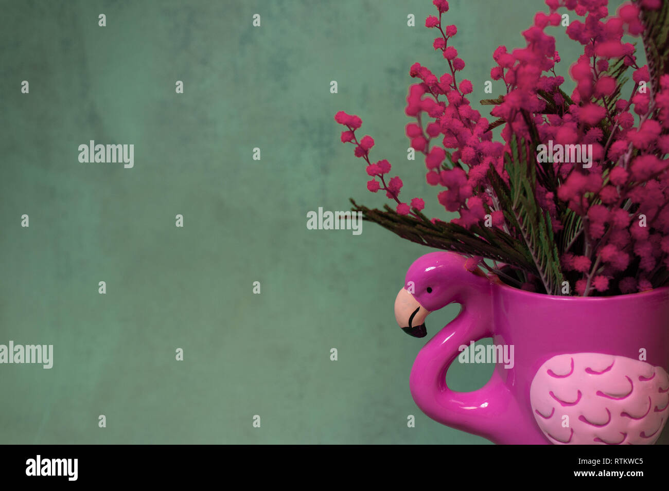 Flamingo Shape Photos Flamingo Shape Images Alamy