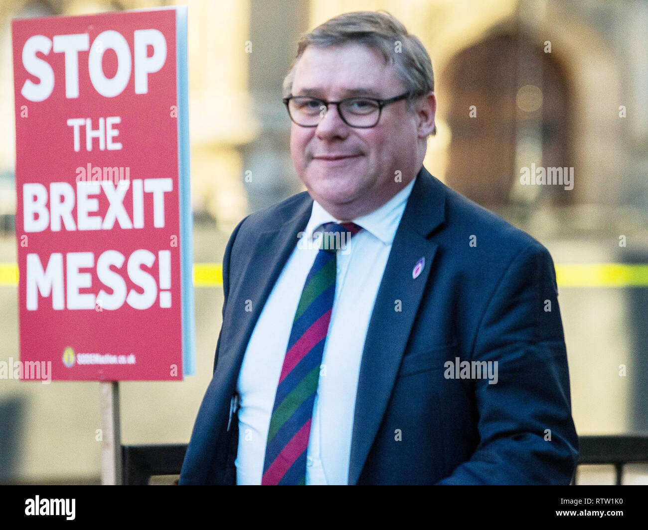 Le député conservateur Mark Francois sortir du collège Green à la suite des entrevues avec les médias, Westminster. Avec : Mark Francois MP Où : London, Royaume-Uni Quand : 30 Jan 2019 Credit : Wheatley/WENN Banque D'Images