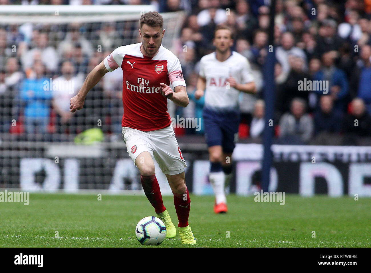 Londres, Royaume-Uni. 2 mars 2019. Aaron Ramsey d'Arsenal en action. Le Premier Ministre de l'EPL League, Tottenham Hotspur v Arsenal au stade de Wembley à Londres le samedi 2 mars 2019. Cette image ne peut être utilisé qu'à des fins rédactionnelles. Usage éditorial uniquement, licence requise pour un usage commercial. Aucune utilisation de pari, de jeux ou d'un seul club/ligue/dvd publications pic par Steffan Bowen/Andrew Orchard la photographie de sport/Alamy live news Banque D'Images