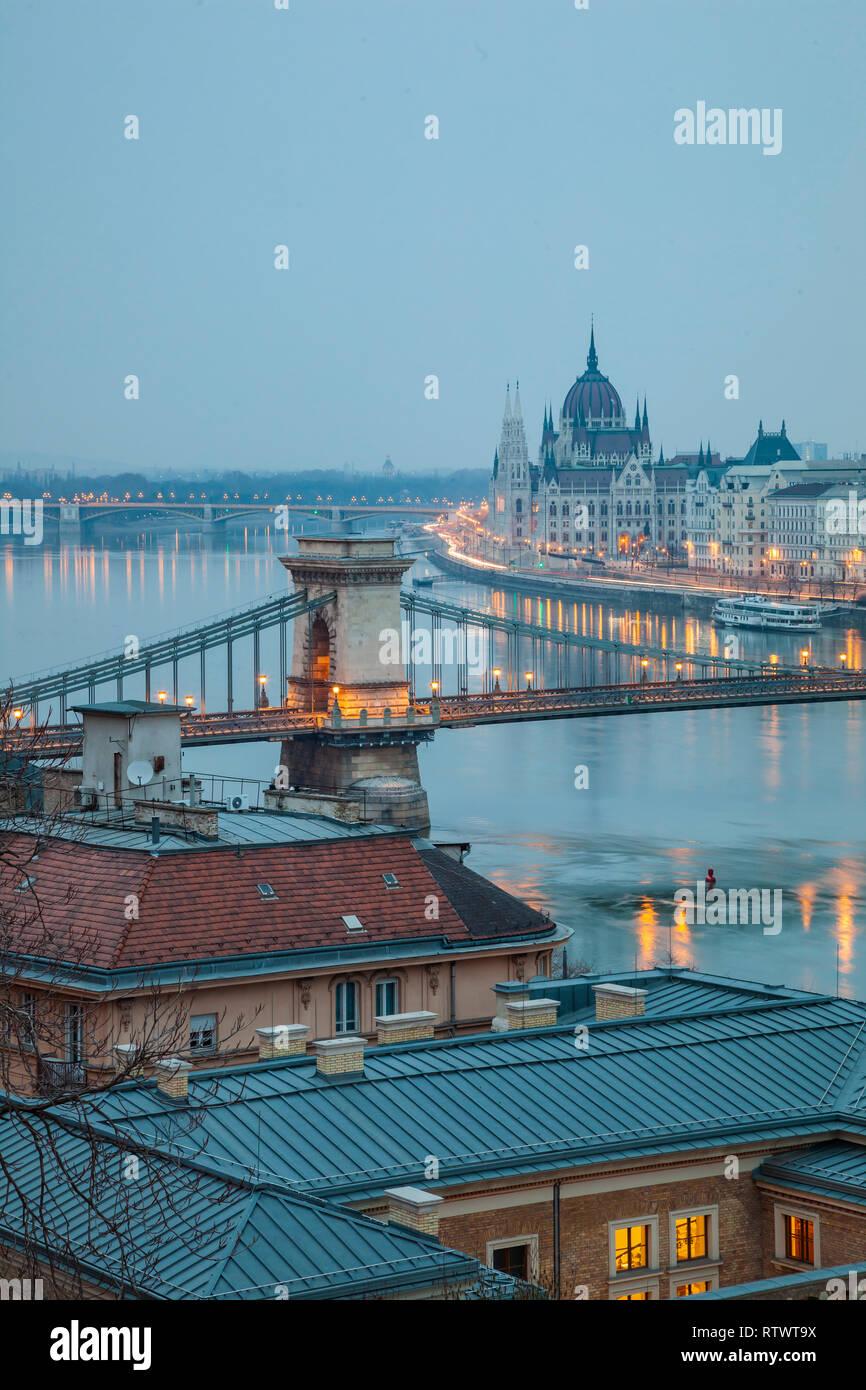 Misty à Budapest, Hongrie. Banque D'Images