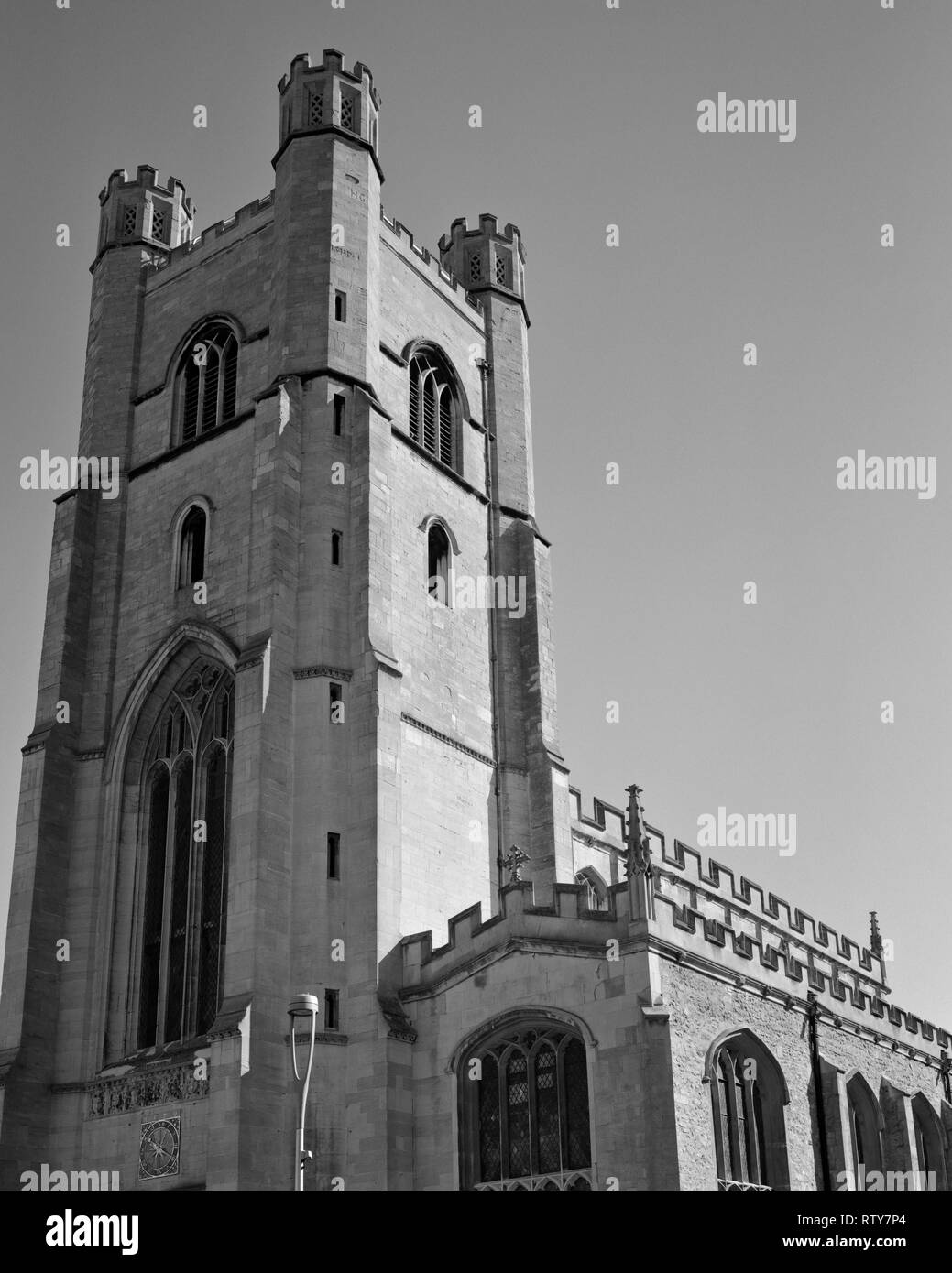 Grande l'église St Mary King's Parade Cambridge en Angleterre Banque D'Images
