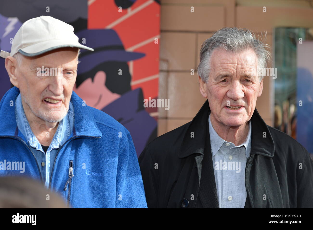 Glasgow, Royaume-Uni. 3 mars 2019. (Gauche - droite) Hamish Macinnes ; Michael Palin sur le tapis rouge à la première du film, dernière ascension, à la Glasgow Film Theatre. Michael Palin - Contributeur, Robbie Fraser - Directeur et Hamish Macinnes - sujet qui assistent à la Scottish Premier Ministre de l'ascension finale à Glasgow à l'instant. Crédit : Colin Fisher/Alamy Live News Banque D'Images