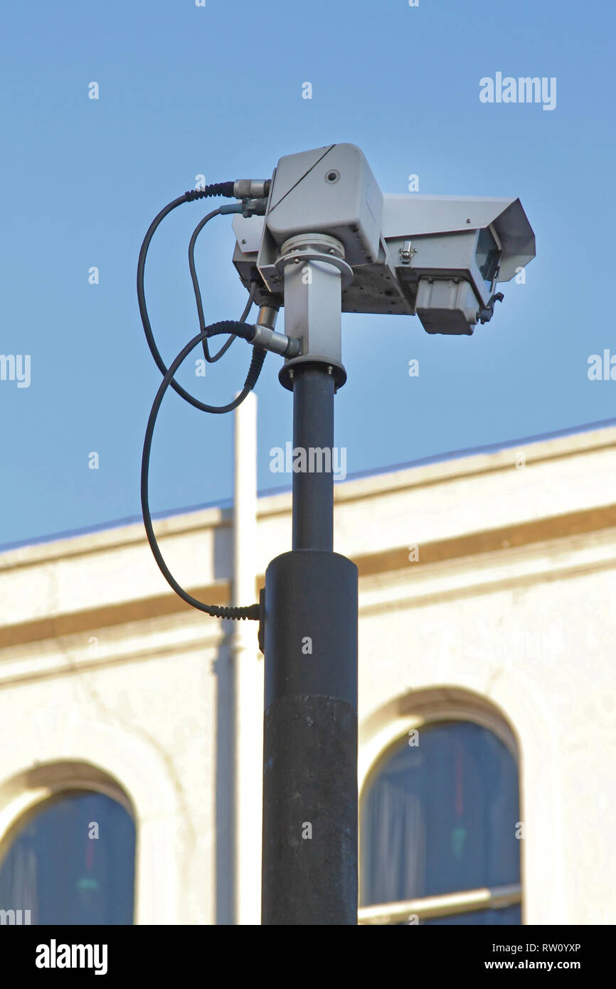 Caméra de surveillance pour la surveillance de trafic Sécurité Surveillance Banque D'Images