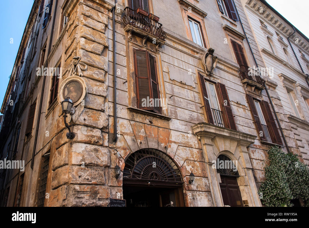 Vieux bâtiment à Rome Banque D'Images