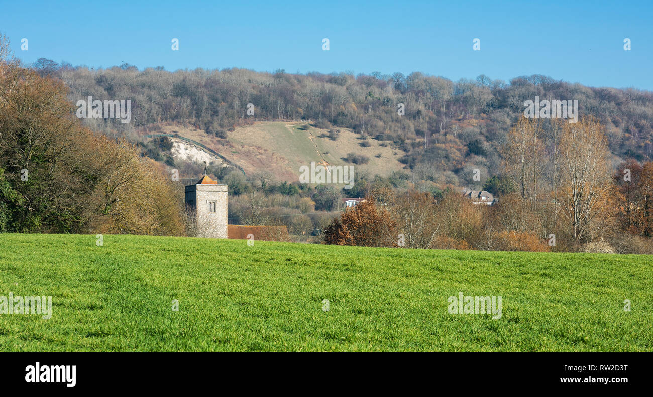 Trottiscliffe Église et les North Downs près de Maidstone dans le Kent, Angleterre Banque D'Images