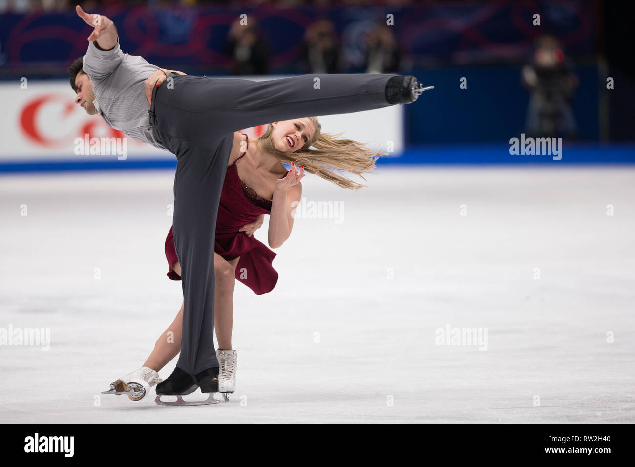 Kaitlyn Weaver et Andrew Poje du Canada au cours de championnats du monde de patinage artistique 2018 à Milan, Italie Banque D'Images