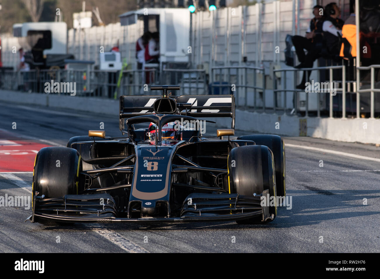CIRCUIT DE CATALUNYA, ESPAGNE, MONTMELO - 2019/02/28 - Romain Grosjean au volant de la France les 8 F1 Team Haas VF-19 Ferrari sur la voie pendant 7 jour de F1 Wi Banque D'Images
