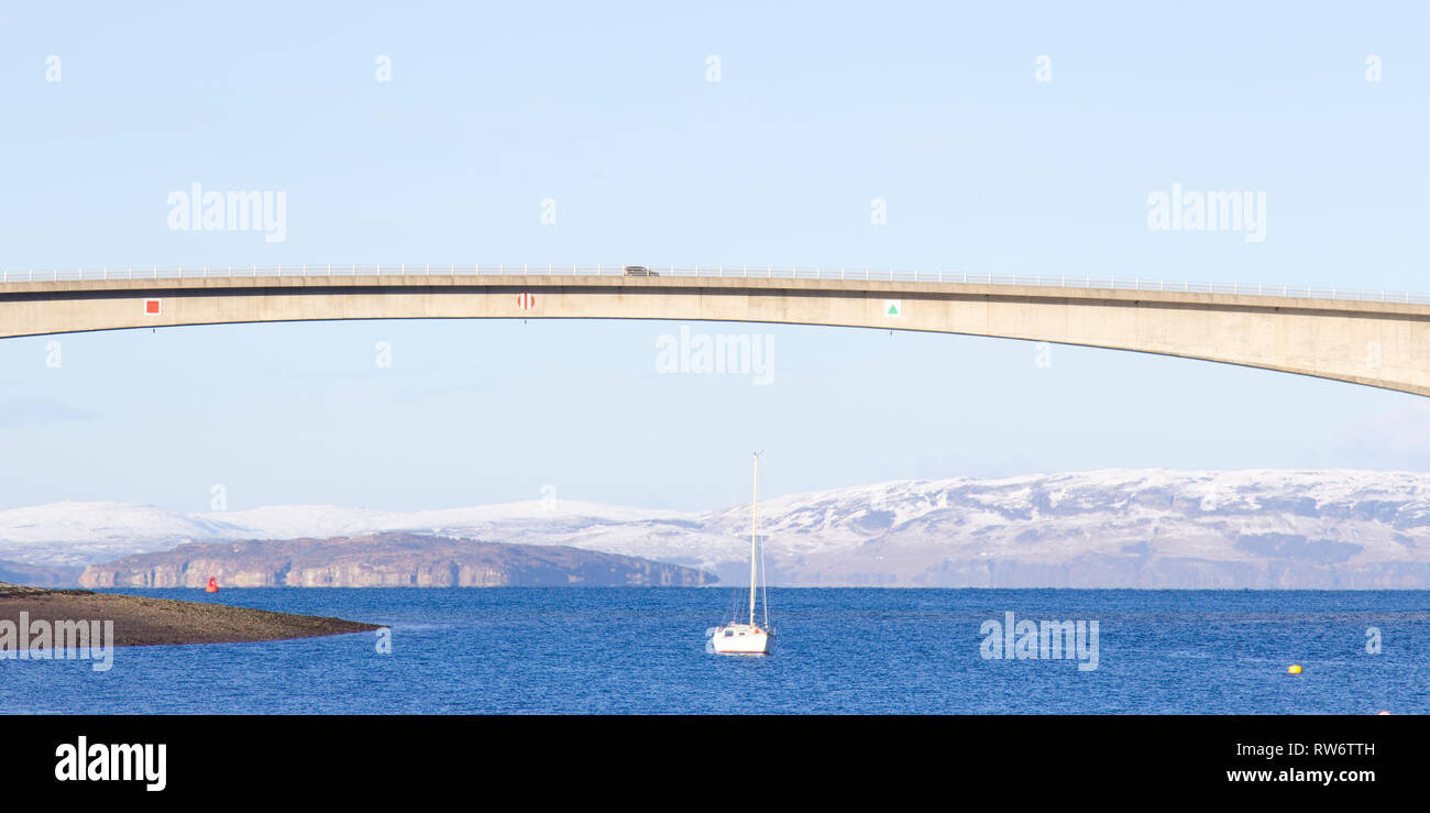 Pont vers l'île de Skye, Ecosse Highland Banque D'Images