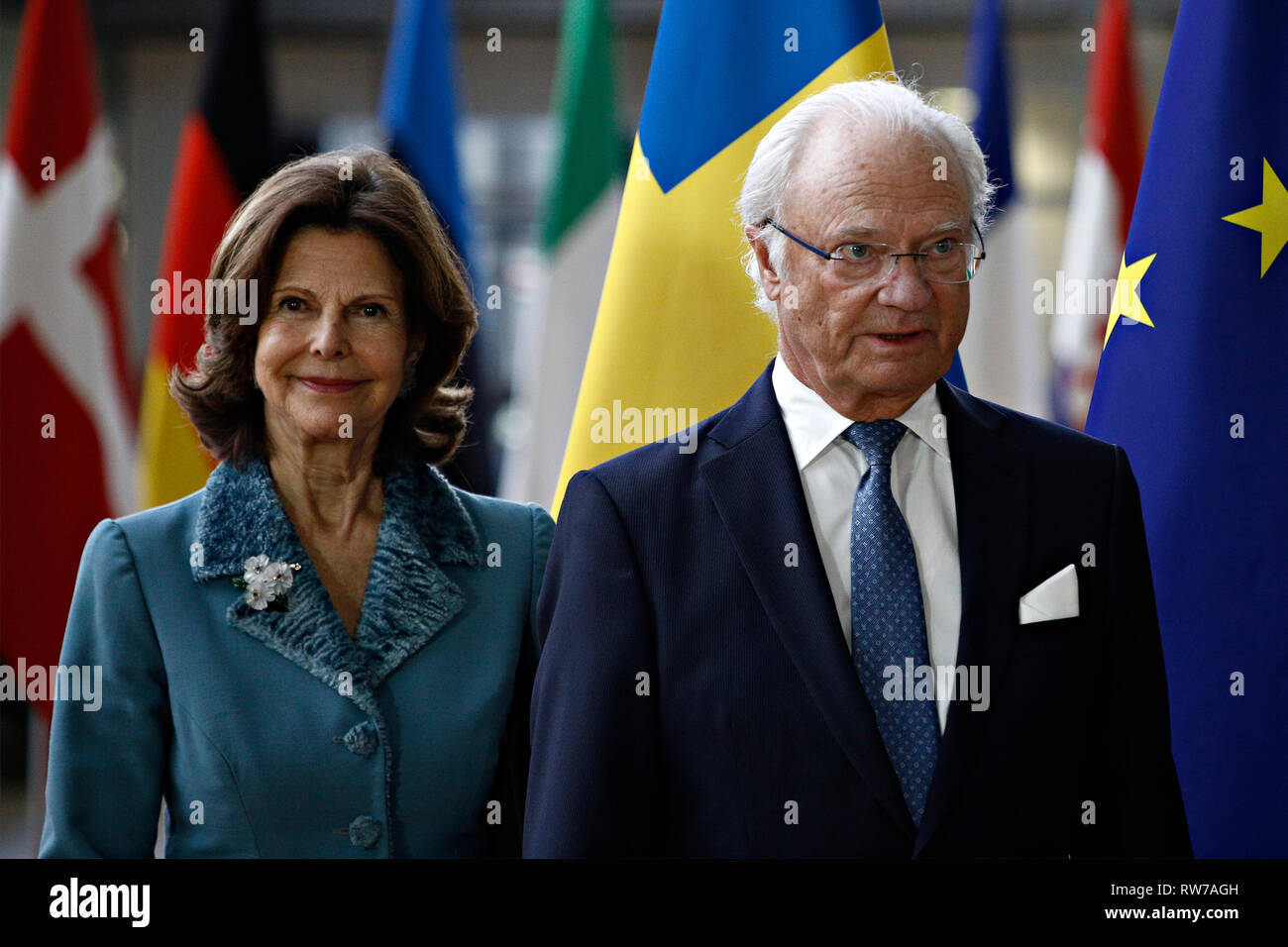 Bruxelles, Belgique. 5e Mar, 2019. La Reine Silvia de Suède et le Roi Carl XVI Gustaf sont accueillis par le président du Conseil de l'UE Donald Tusk en amont d'une rencontre. Credit : ALEXANDROS MICHAILIDIS/Alamy Live News Banque D'Images