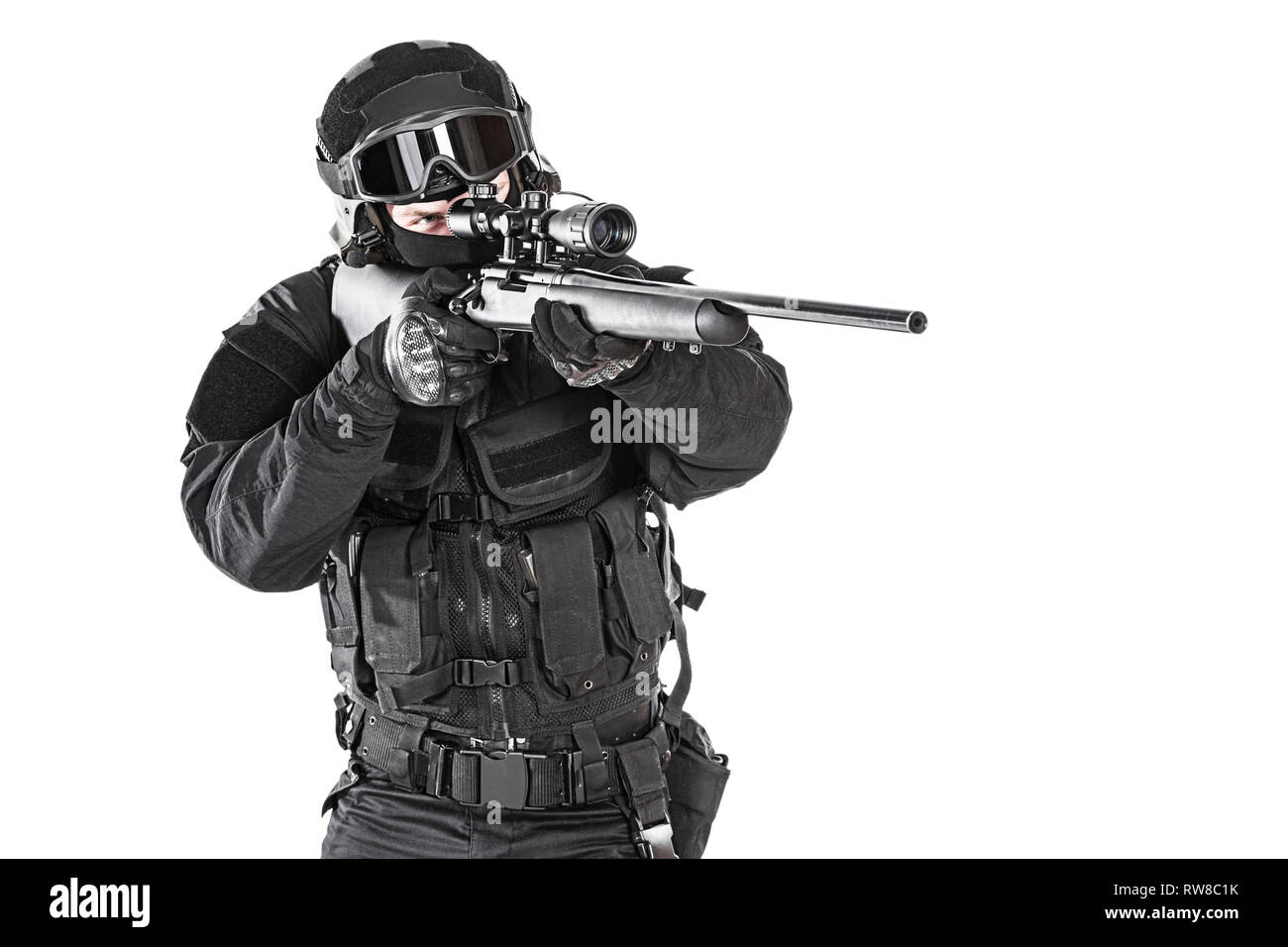 Portrait de l'opérateur de SWAT avec fusil de sniper Photo Stock - Alamy