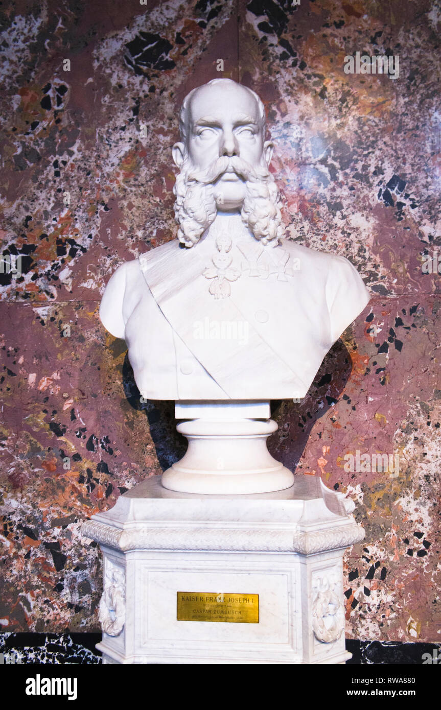 L'Empereur Franz (François) Joseph I d'Autriche buste en marbre par le sculpteur allemand Caspar von Zumbusch du Kunsthistorisches Museum de Vienne, en Autriche, le Banque D'Images
