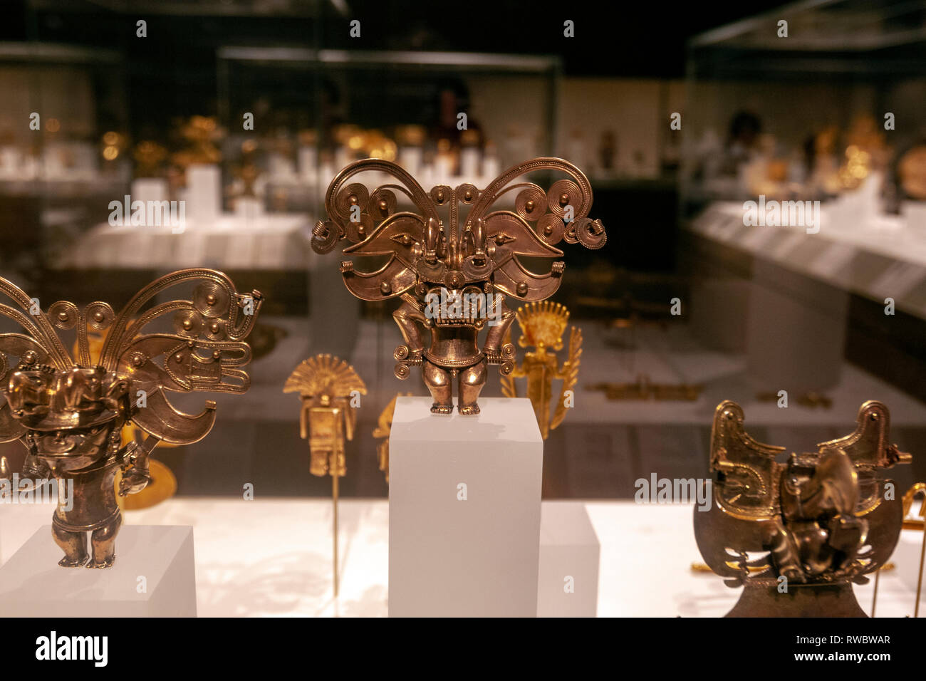 Or amulettes de Costa Rica, Amérique centrale pièces d'or dans le Metropolitan Museum of Art, Manhattan, New York USA Banque D'Images