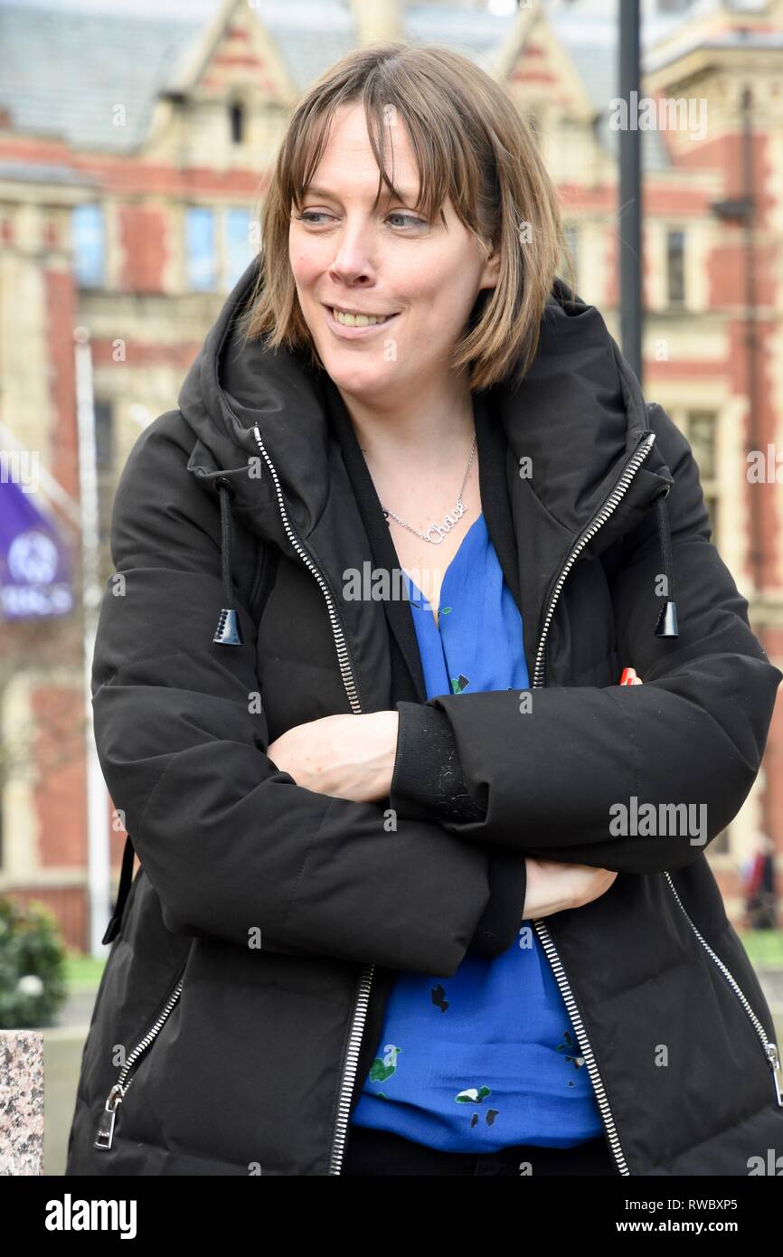 5e Mar 2019. Jess MP Philips. Le harcèlement en milieu de travail journée d'action. La place du parlement, Londres. UK Crédit : michael melia/Alamy Live News Banque D'Images