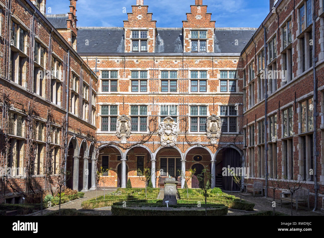 Cour de la Musée Plantin-Moretus / Plantin-Moretusmuseum sur les imprimantes du 16ème siècle, Anvers, Flandre orientale, Belgique Banque D'Images