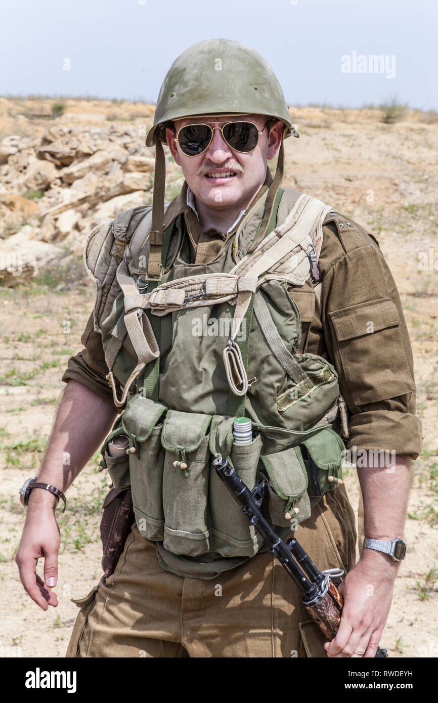 Parachutiste soviétique en Afghanistan pendant la guerre afghane soviétique. Banque D'Images