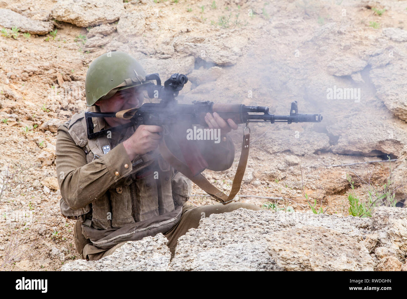 Parachutiste soviétique en Afghanistan pendant la guerre afghane soviétique. Banque D'Images