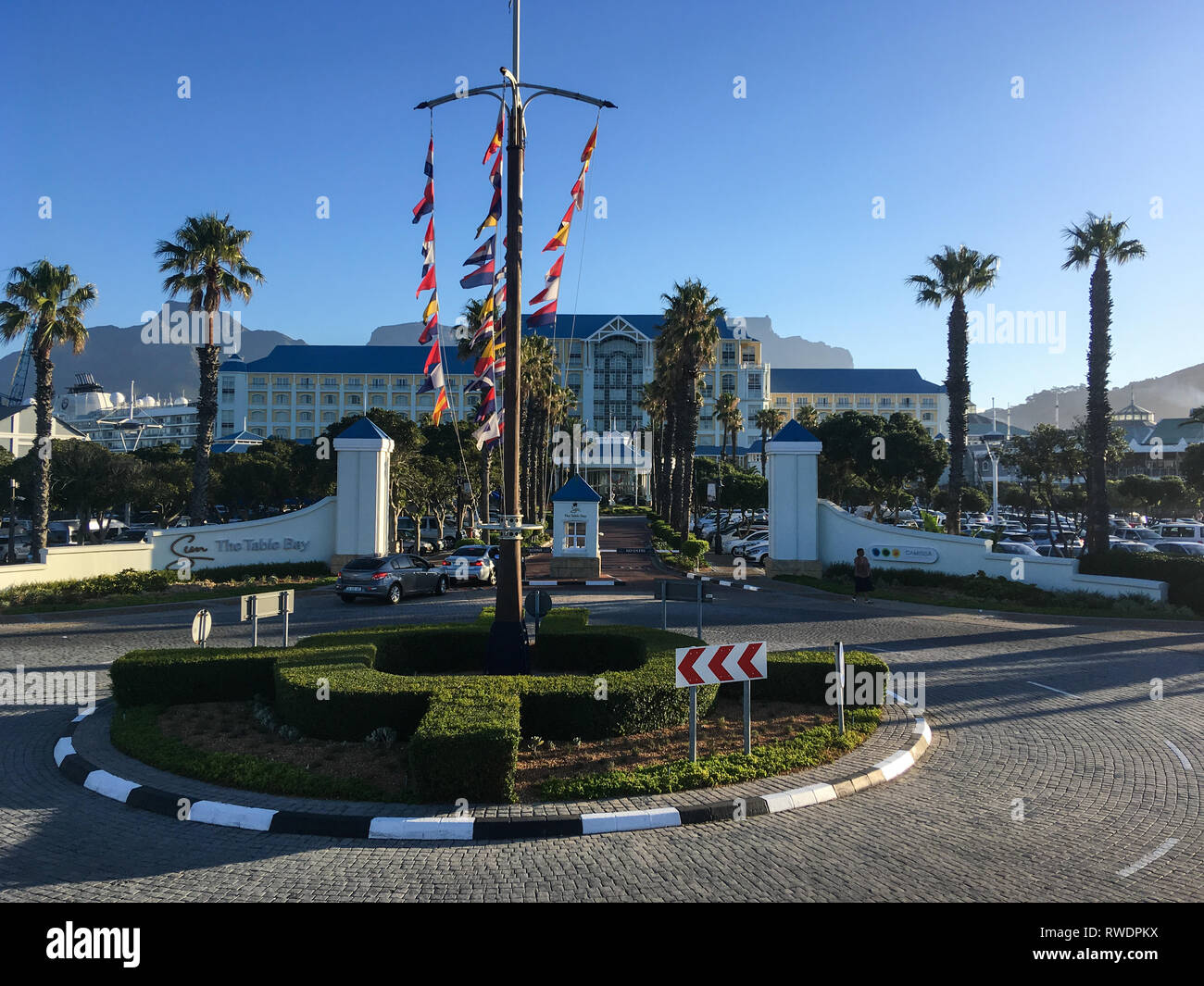 CAPE TOWN, AFRIQUE DU SUD - 31 décembre 2018 : Vue de la Table Bay Hotel au Victoria and Alfred Waterfront à Cape Town. Banque D'Images