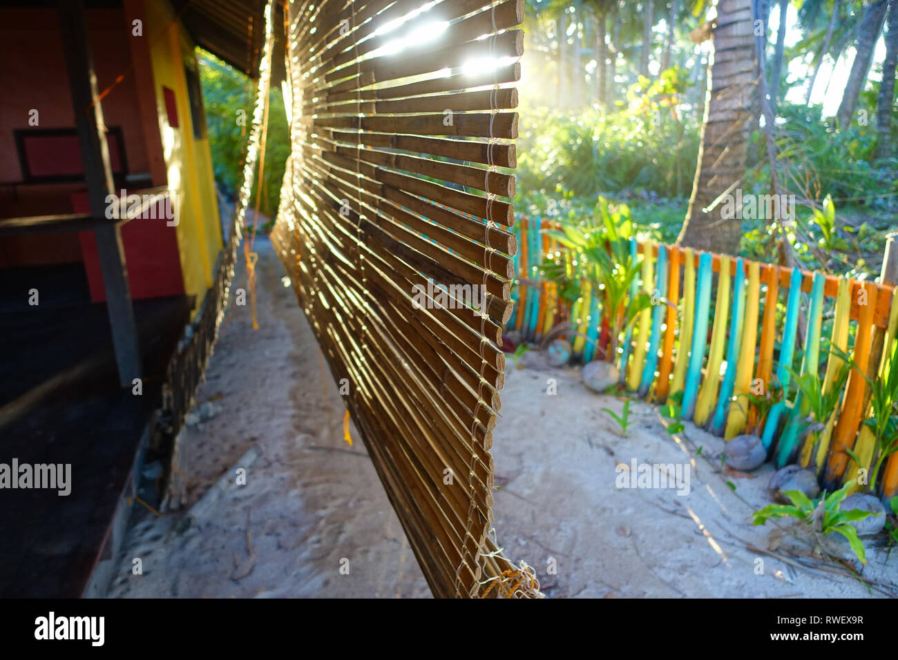 Coucher du Soleil - Stores exotiques Resort Siargao, Philippines Banque D'Images