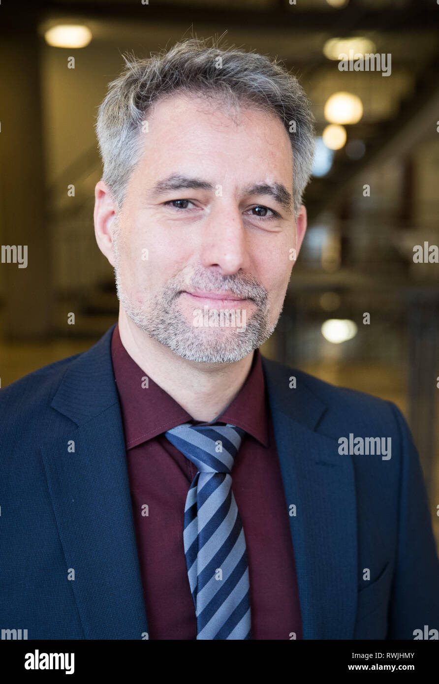 Hambourg, Allemagne. 08Th Mar, 2019. Ulf Kaspera, Directeur du Bureau fédéral d'enquête sur les accidents maritimes (BSU), avant une conférence de presse sur le dernier rapport de l'accident sur l'accident du cargo 'gloire' d'Amsterdam. Crédit : Christian Charisius/dpa/Alamy Live News Banque D'Images