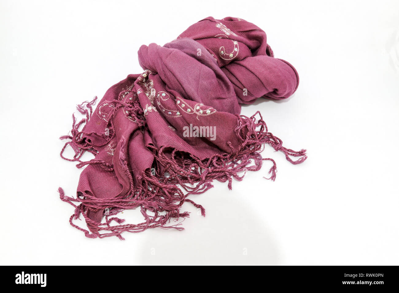Foulard pour les femmes fashion, une longueur ou carrés de tissu porté autour du cou ou de la tête. Banque D'Images