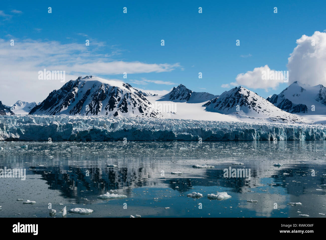 Glacier Lilliehook, Spitsbergen, Svalbard, Norvège Banque D'Images Glacier Lilliehook, Spitsbergen, Svalbard, Norvège Banque D'Images