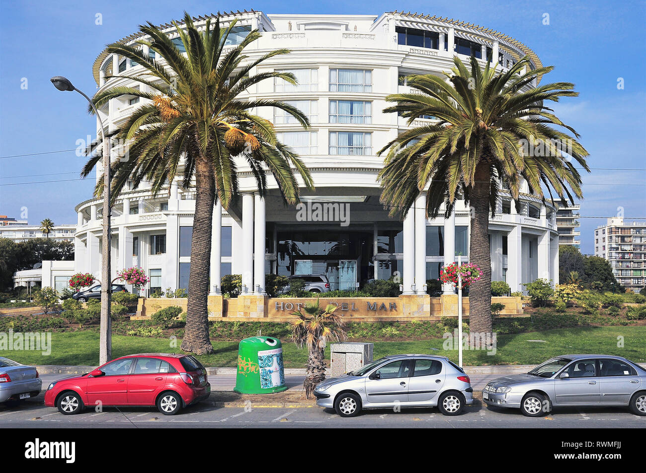 Vina del Mar, Chili - 26 mai 2013 : Façade d'hôtel Casino de Vina del Mar à sunny day Banque D'Images