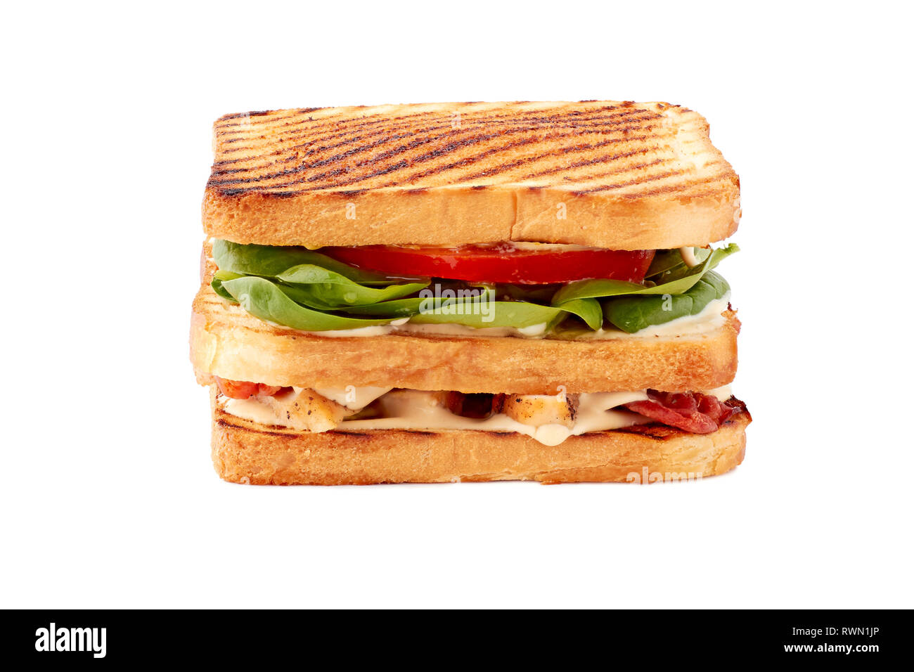 Délicieux club sandwich avec du poulet et du bacon sur blanc Banque D'Images