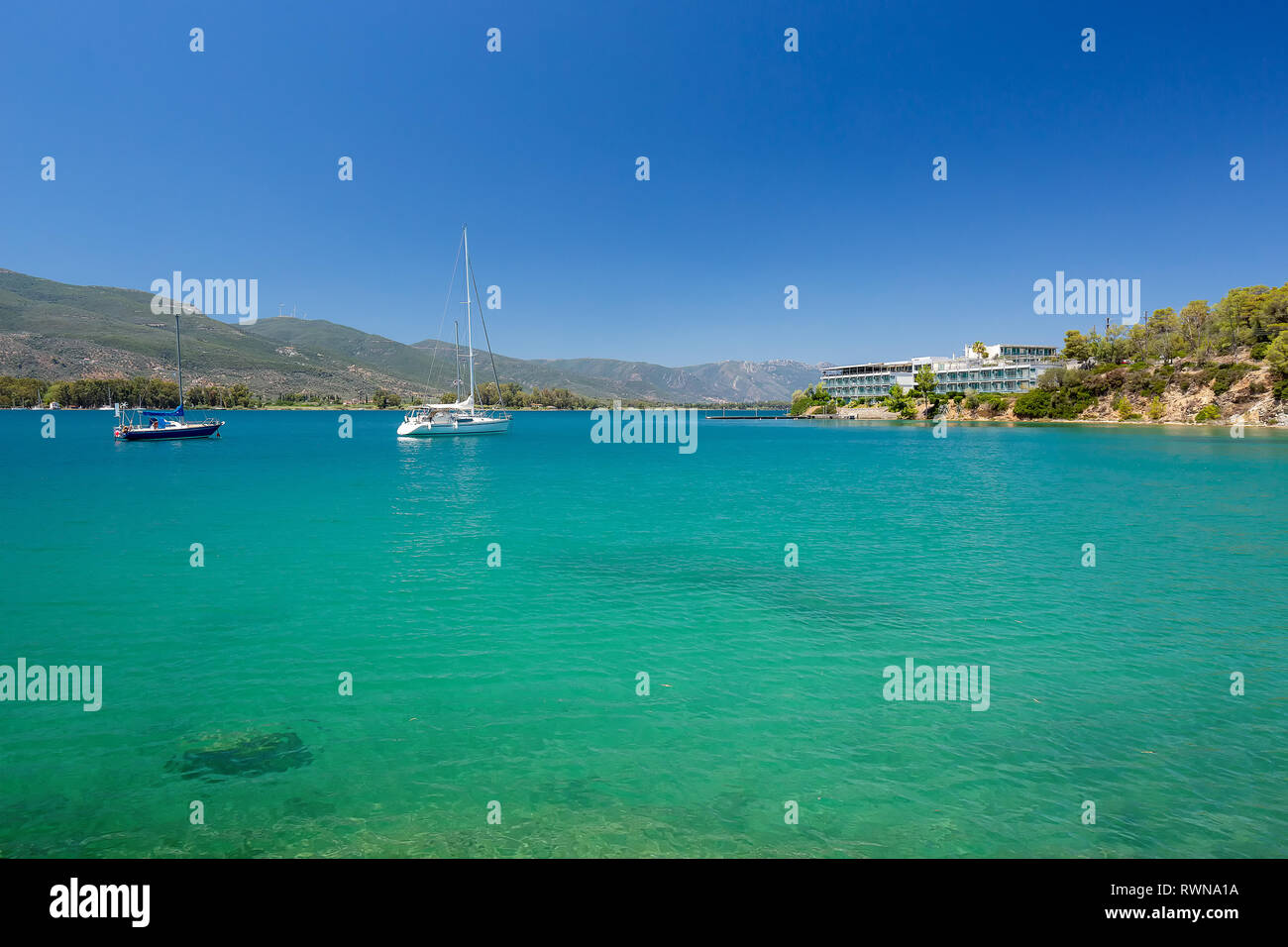 Mikro Neorio à Poros Island. Des vacances d'été Banque D'Images