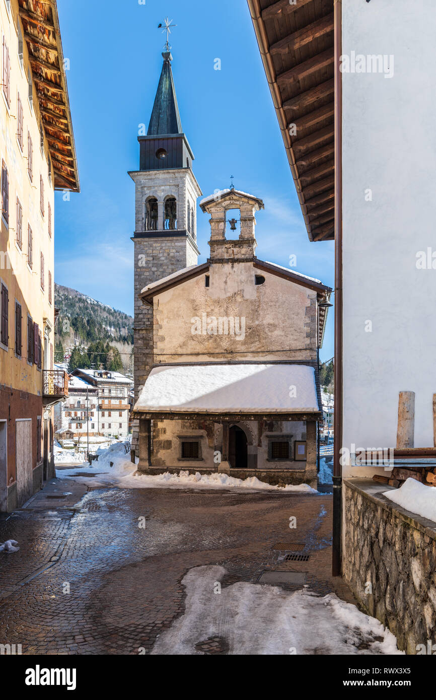 Parc des dolomites frioulanes Banque de photographies et d’images à ...
