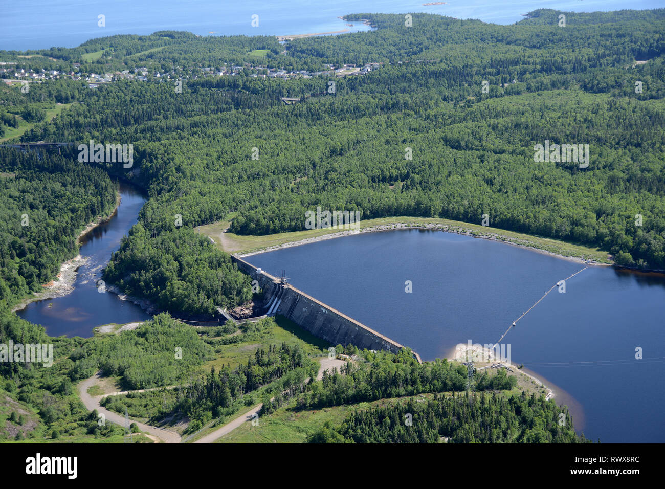 Barrage du Lac de l'antenne, Hays, Terrace Bay, Ontario Banque D'Images