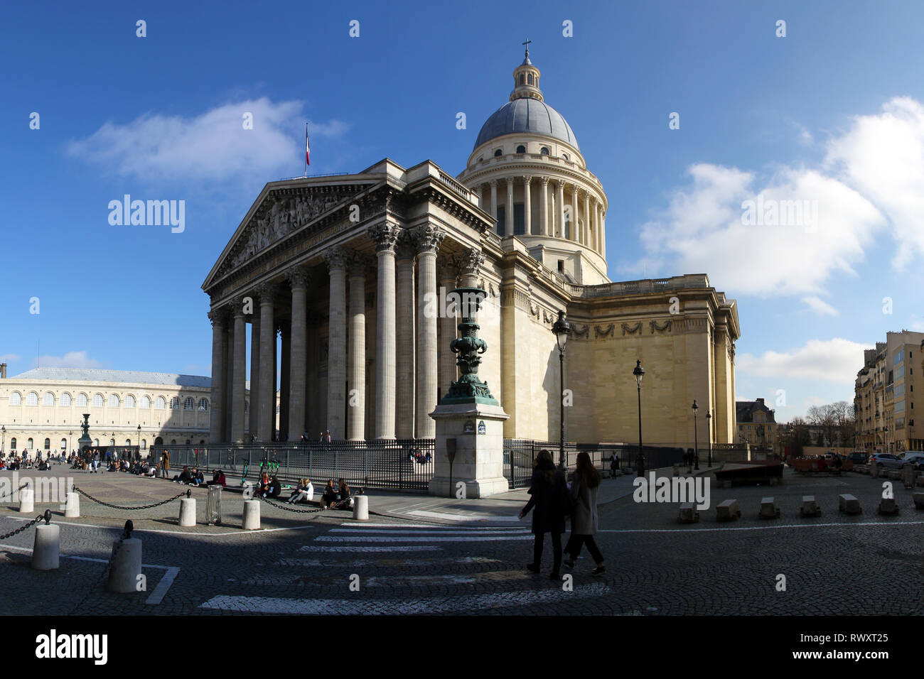 Vue grand angle du Panthéon à Paris Banque D'Images Vue grand angle du Panthéon à Paris Banque D'Images