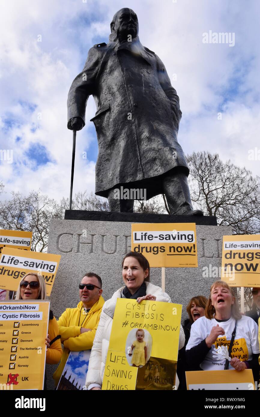 Westminster, London, UK. 7 mars 2019. Pour protester contre la fibrose kystique, Orkambi Trust.Chambres du Parlement, la place du Parlement, Westminster, London.UK Crédit : michael melia/Alamy Live News Banque D'Images