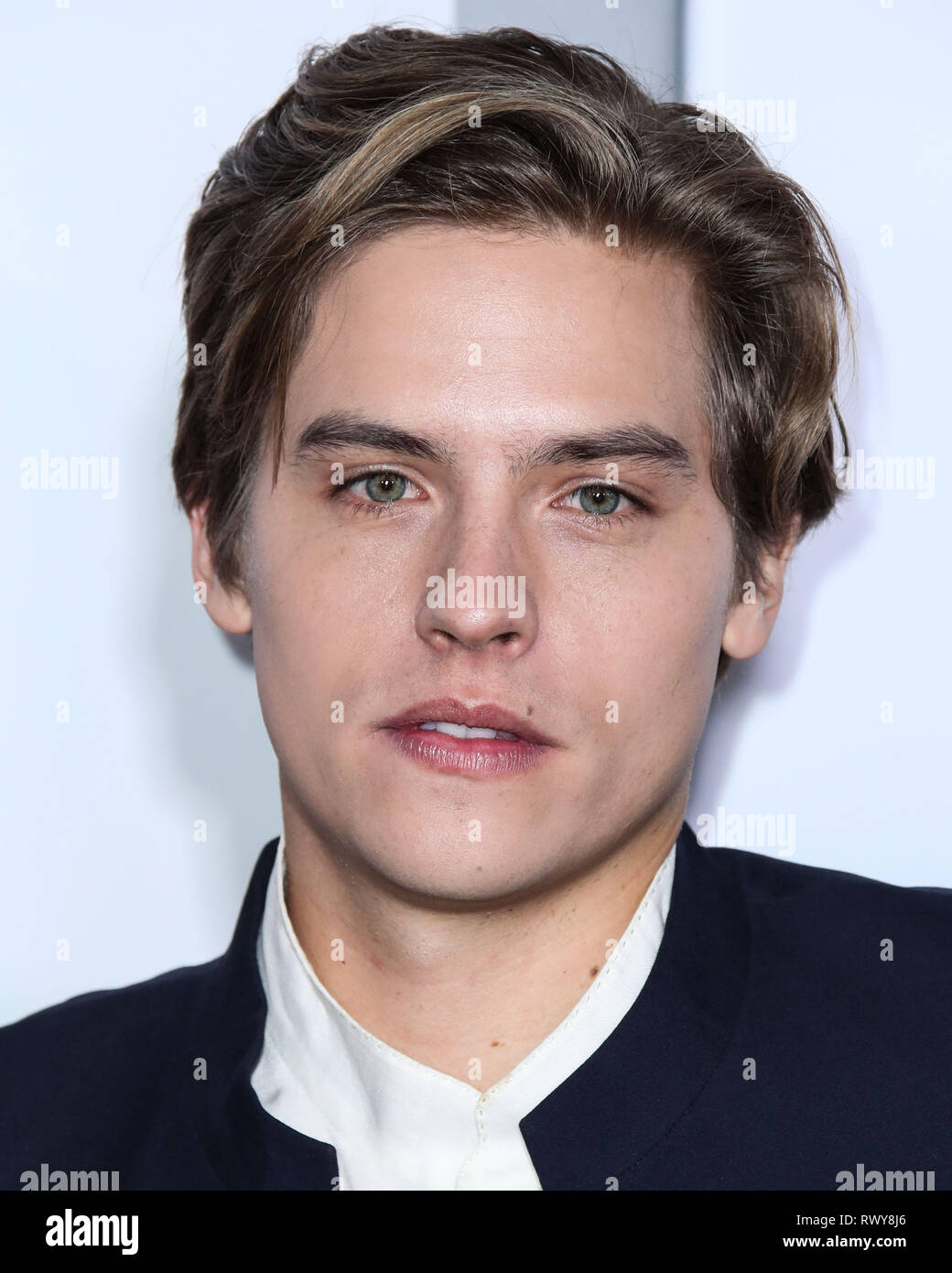 WESTWOOD, LOS ANGELES, CA, USA - Le 07 mars : l'Acteur Dylan Sprouse arrive à la première de Los Angeles de Lionsgate 'cinq pieds de distance' qui s'est tenue à la Fox Bruin Theatre Le 7 mars 2019 à Westwood, Los Angeles, Californie, États-Unis. (Photo par Xavier Collin/Image Press Office) Banque D'Images