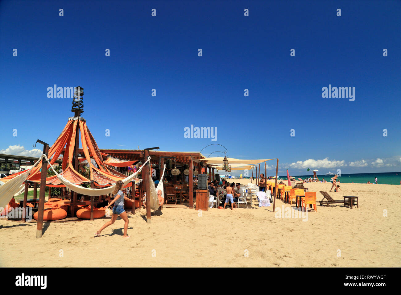 Restaurant de plage chiringuito Al Faru Xiringuito, Vilassar Banque D'Images