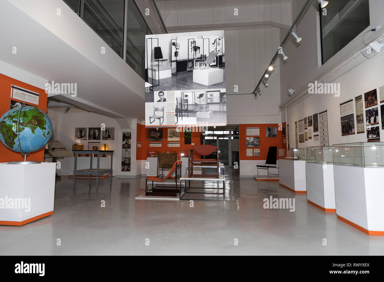 Belgrade, Serbie, mars 2019 - Exposition de design industriel yougoslave dans le Musée des sciences et de la technologie Banque D'Images