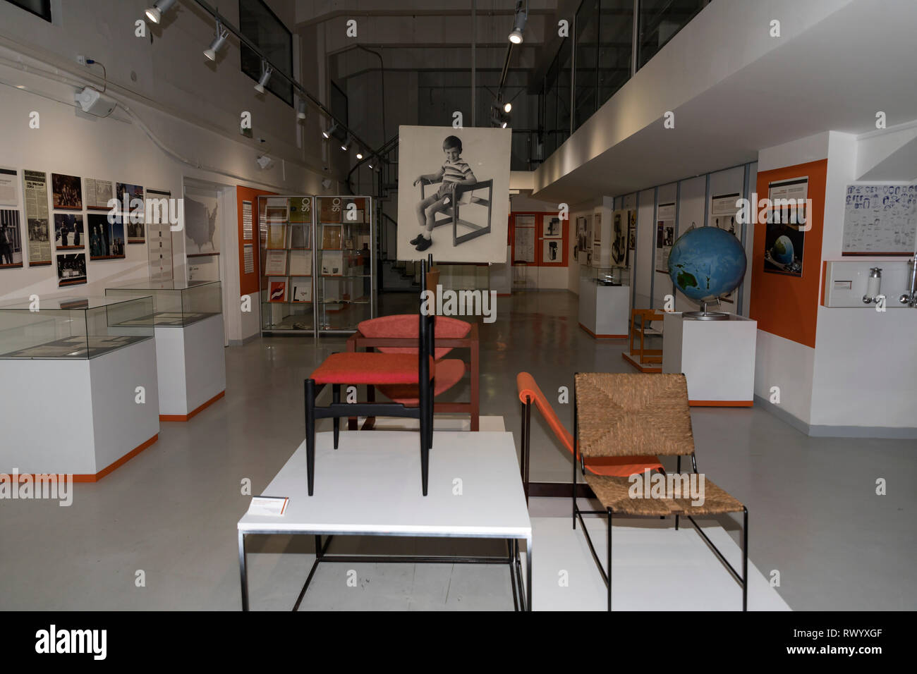 Belgrade, Serbie, mars 2019 - Exposition de design industriel yougoslave dans le Musée des sciences et de la technologie Banque D'Images