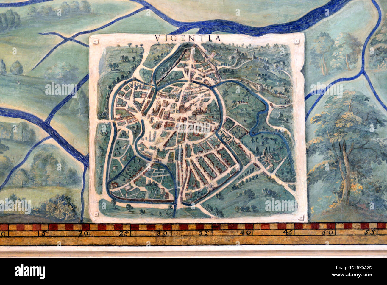 Plan de la ville ou Vieux plan de Vicenza, Italie. Fresque Peinture murale ou dans la galerie des cartes (1580-83) basé sur des dessins d'Ignazio Danti Musées du Vatican Banque D'Images