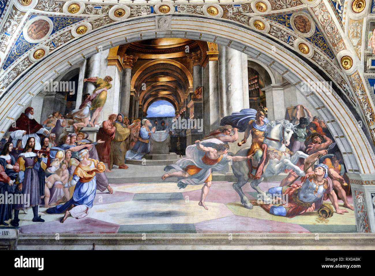 Peinture ou fresque, expulsion d'Heliodorus du Temple (1511-1513), prix d'Heliodorus, par Raphaël dans le Palais apostolique du Vatican Les Musées du Vatican Banque D'Images
