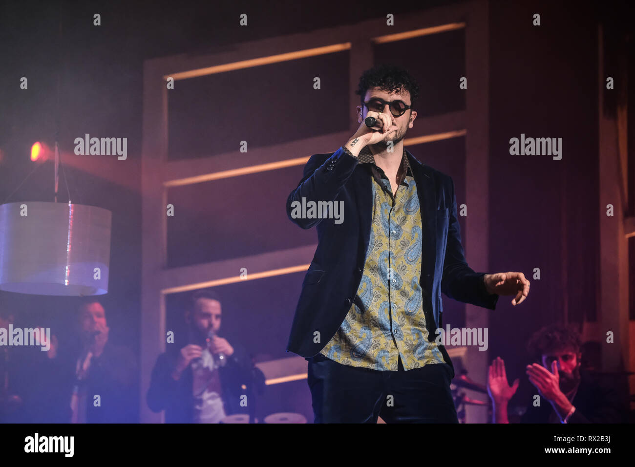 Torino, Italie. 08Th Mar, 2019. Chanteur romain - songwriter Carl Brave avec sa tournée 'Notti Brave' arrête dans les principaux théâtres d'Italie. Crédit : Bruno Brizzi/Pacific Press/Alamy Live News Banque D'Images