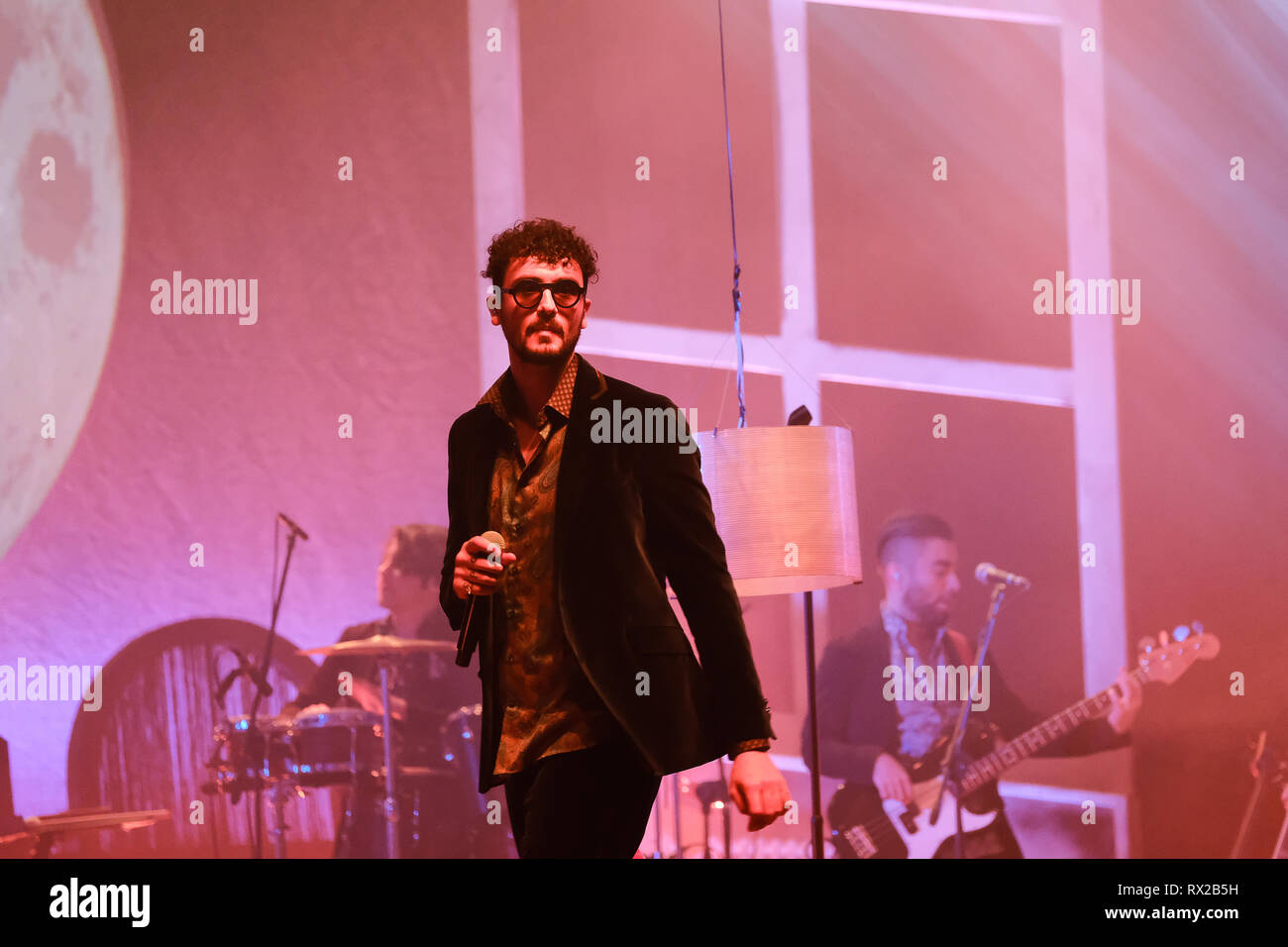 Torino, Italie. 08Th Mar, 2019. Chanteur romain - songwriter Carl Brave avec sa tournée 'Notti Brave' arrête dans les principaux théâtres d'Italie. Crédit : Bruno Brizzi/Pacific Press/Alamy Live News Banque D'Images