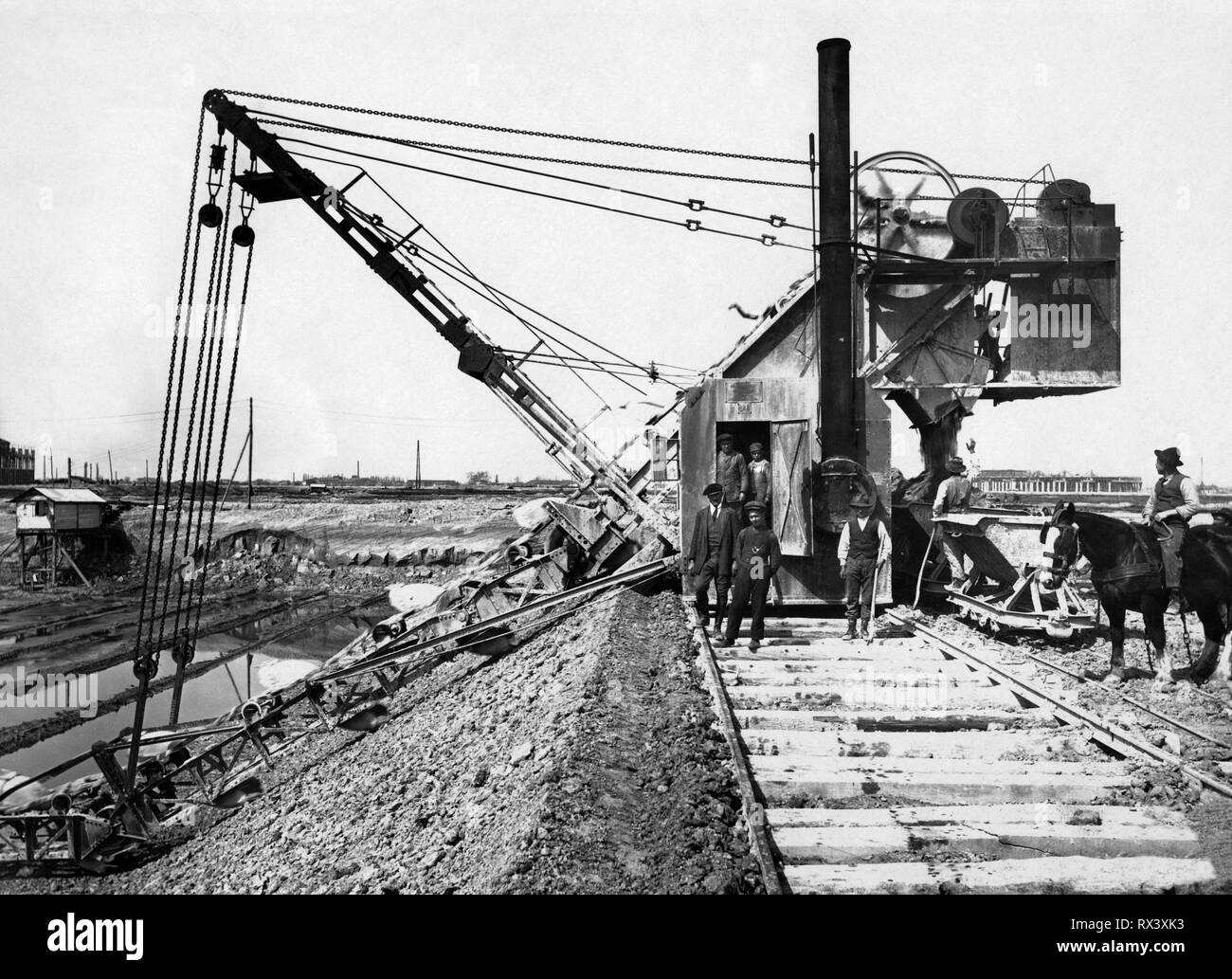 Italie, Vénétie, Canale dei petroli, 1920-30 Banque D'Images