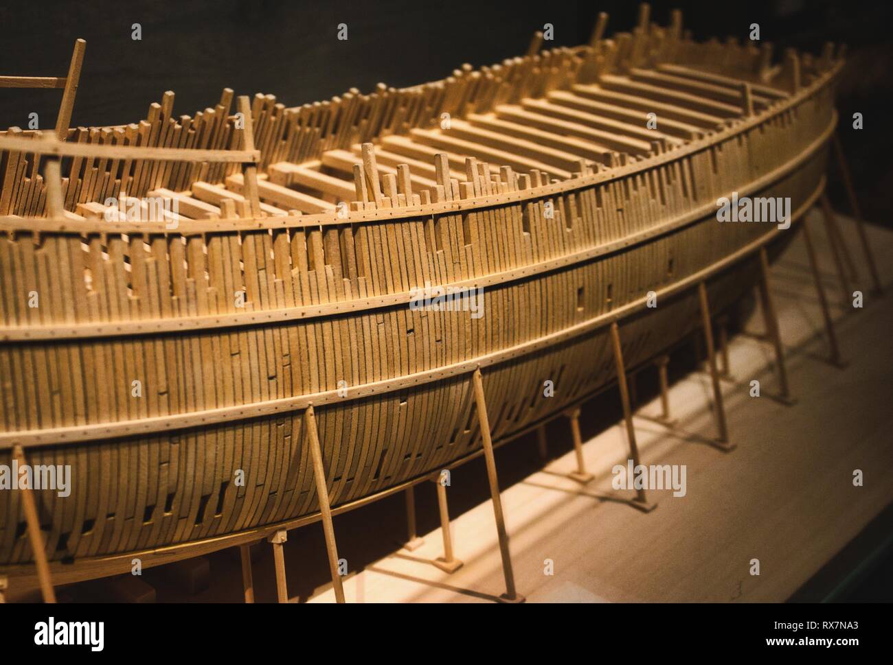 Bois de balsa maquette de bateau en construction Banque D'Images